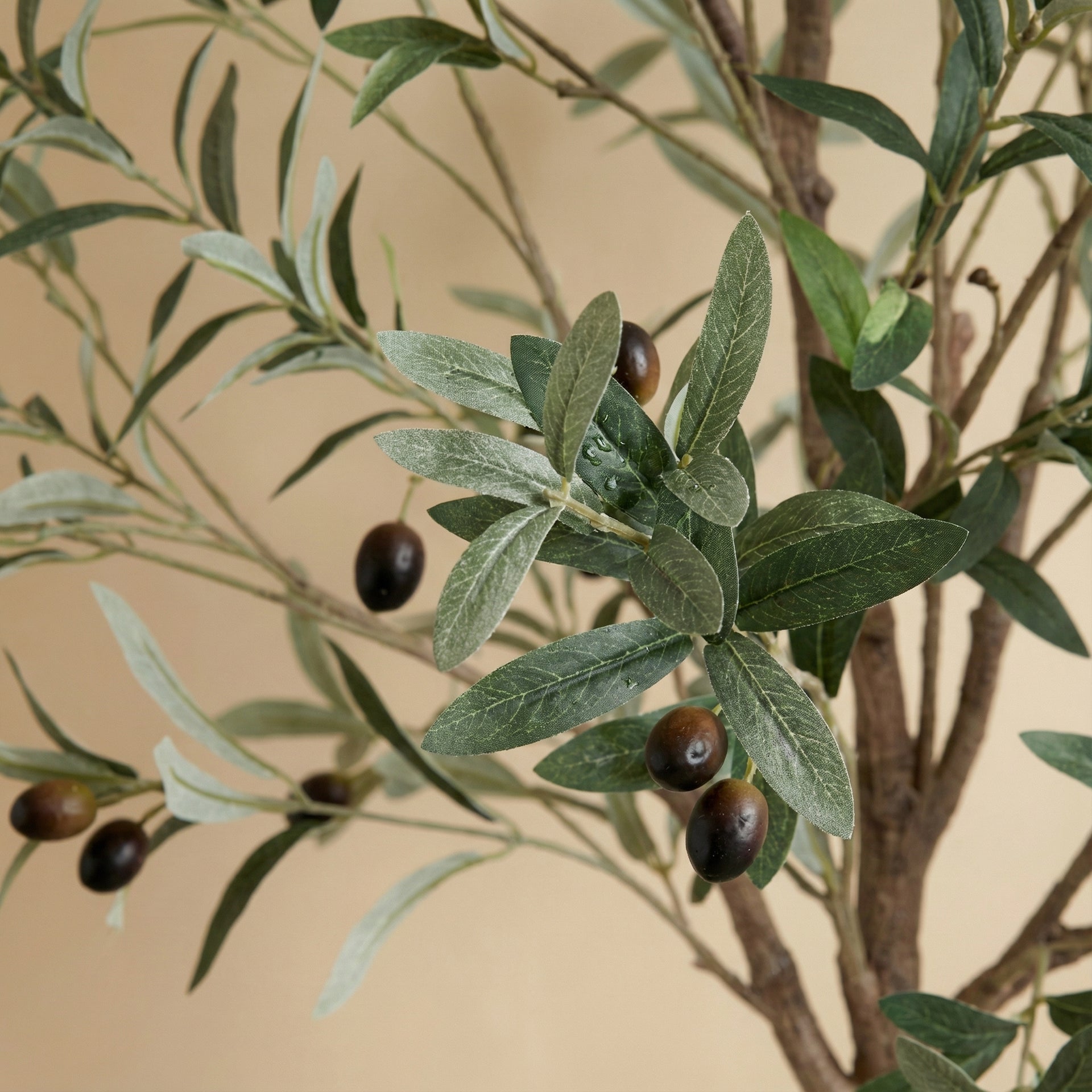 





Kunstplant Olijfboom | 172cm - Afbeelding 9
