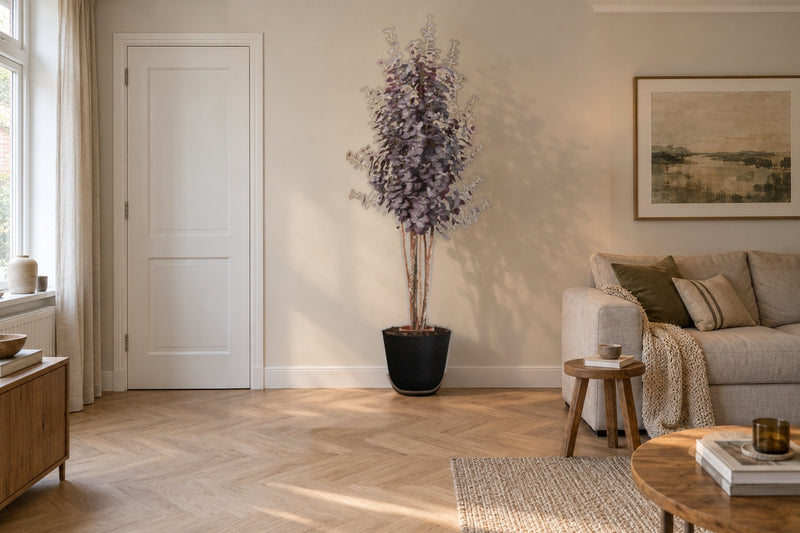 





Kunstplant Eucalyptus Paars | 200cm - Detail view kunstplant
